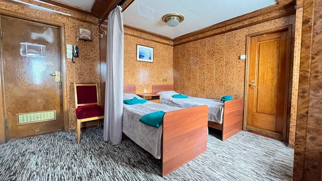 Каюта люкс Теплохода Урал