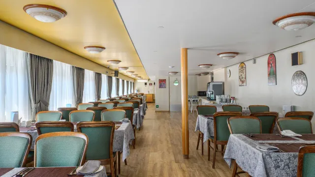 Ресторан "Волга"