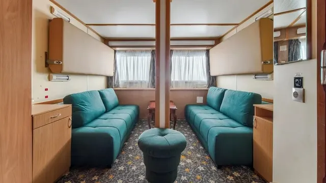 Полулюкс четырехместный