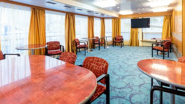 Музыкальный салон