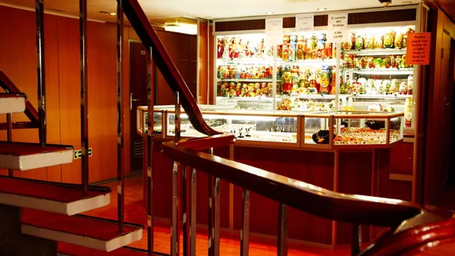 Сувенирный магазин