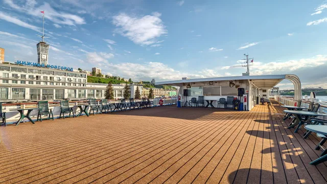 Солнечная палуба