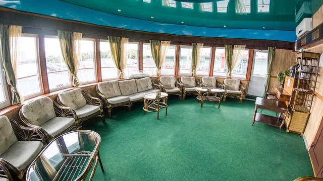 Музыкальный салон