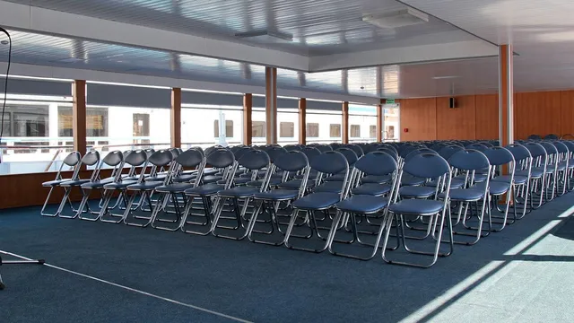 Конференц-зал