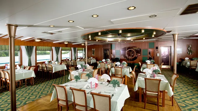 Бар-ресторан Ладога