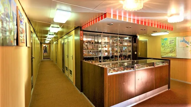 Сувенирный магазин