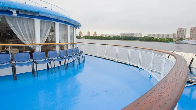 Бортовая веранда