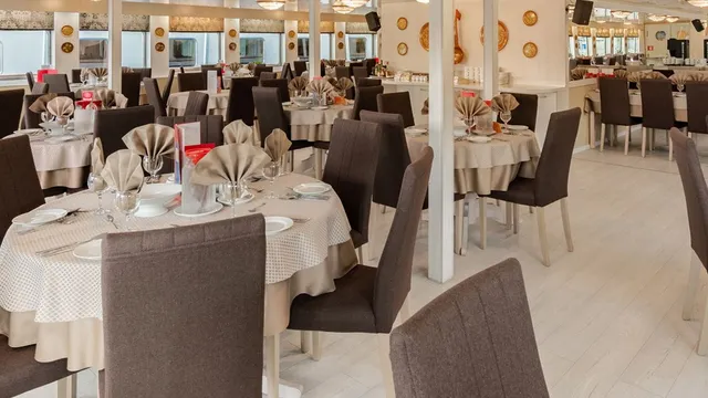 Ресторан Волга