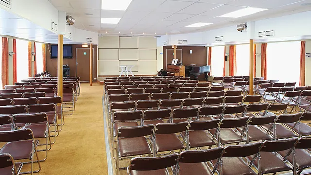 Конференц-зал