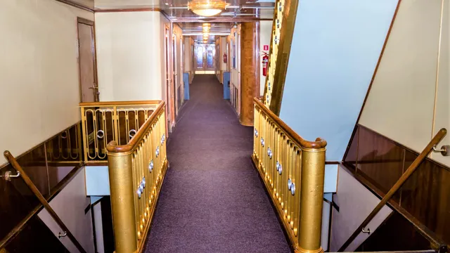 Внутренний коридор