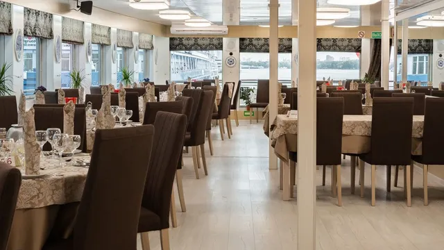 Ресторан Волга