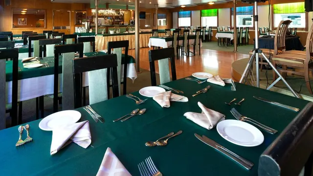 Бар-ресторан Нева