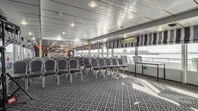 Конференц-зал