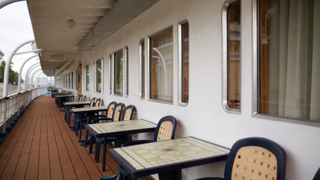 Бортовая веранда