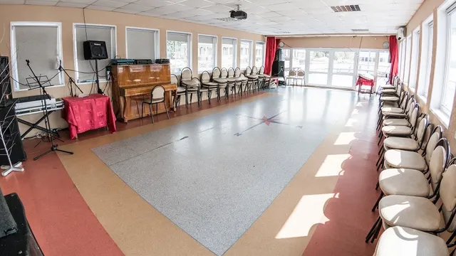 Конференц-зал