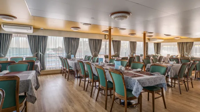 Ресторан "Волга"