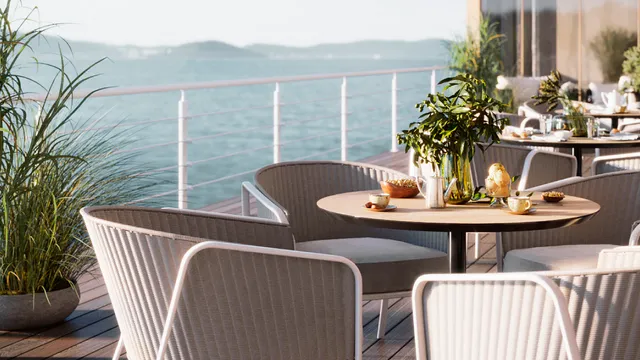 Ресторан на шлюпочной палубе